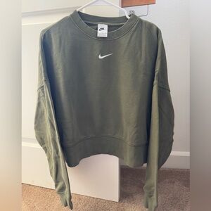 Women’s Cropped Nike Sweatshirt